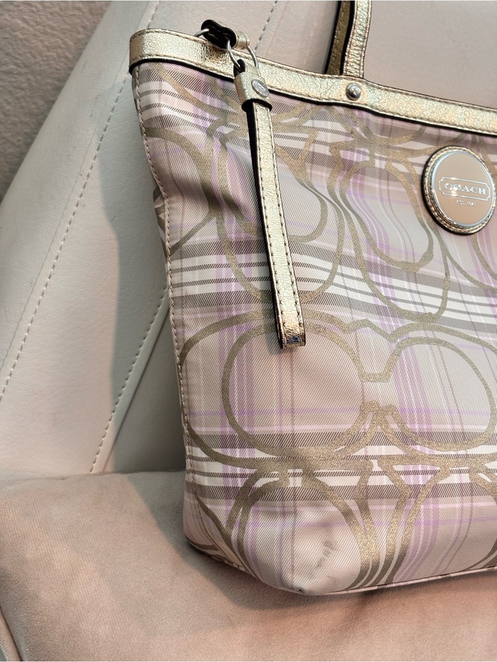 COACH Signature Stripe Plaid Tartan Tote - Picture 5 of 13